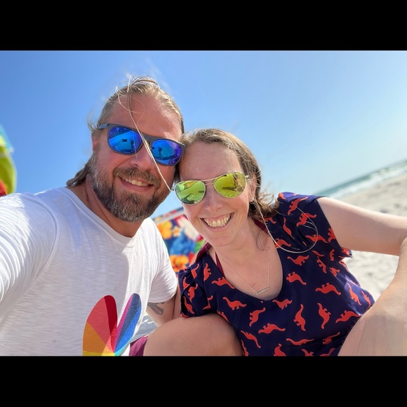 Meet your Posher, Casey - Picture 5 of 5